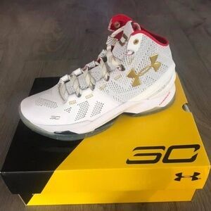[MEN] UNDER ARMOR (Size 7.5) Curry 2 All-Star